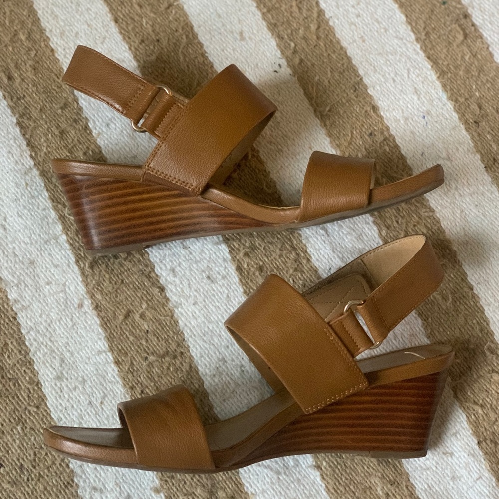 Franco Sarto wedges